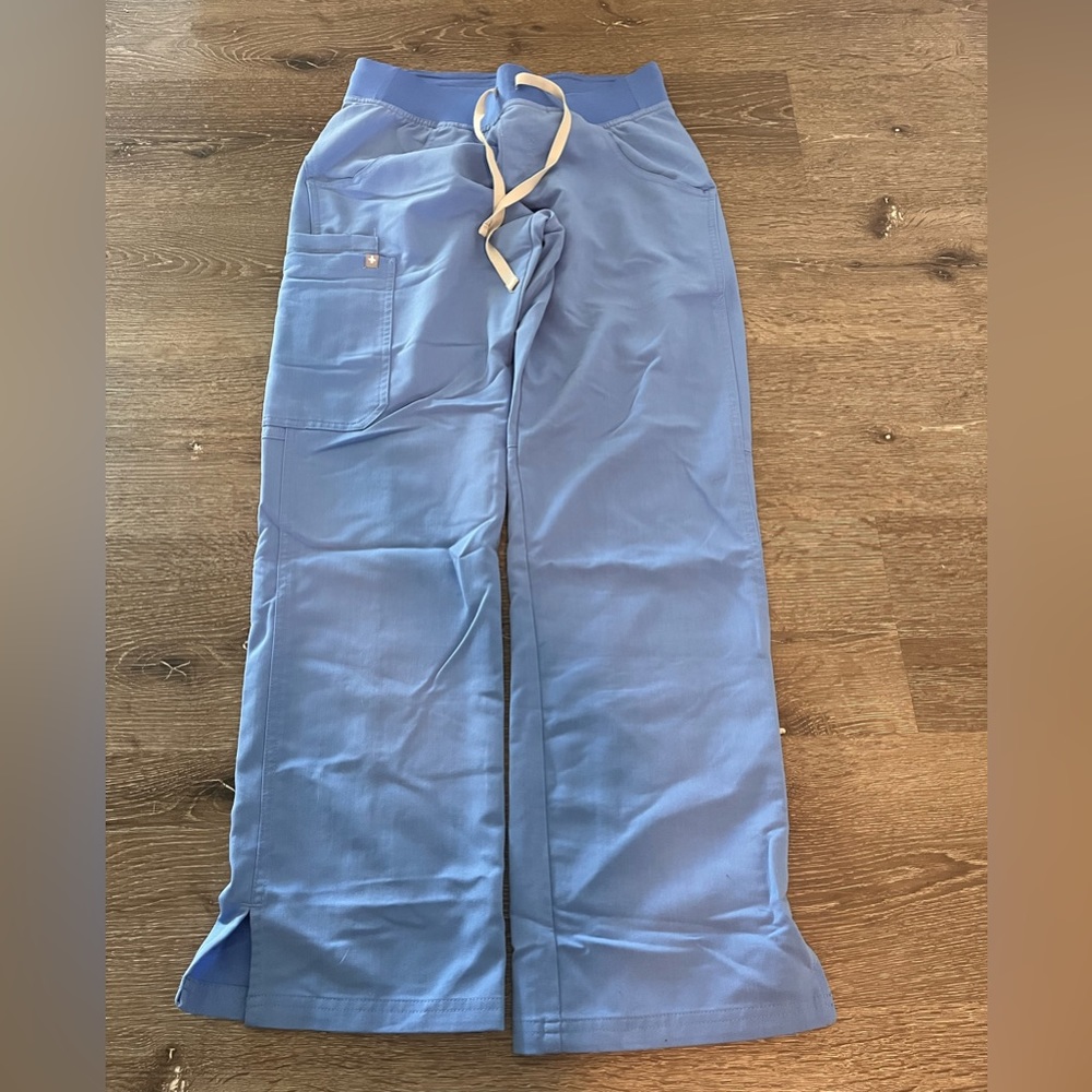 Figs kade cargo scrub pants